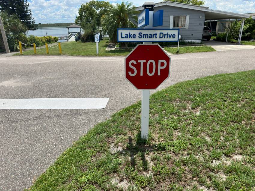 141 Lake Smart Drive Ne a Winter Haven, FL Mobile or Manufactured Home for Sale